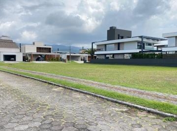 Terreno · 600m² · Terreno de esquina em Condomínio Garopaba Internacional