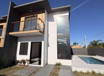Casa · 120m² · 3 Quartos · Casa em Garopaba
