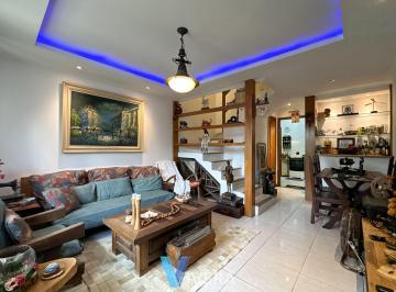 Casa · 105m² · 3 Quartos · 1 Vaga · Casa à venda no bairro Cascata dos Amores - Teresópolis/RJ
