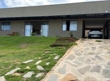 Casa de 4 quartos, Jaboticatubas · Lindo sítio a venda em São José de Almeida, Jaboticatubas