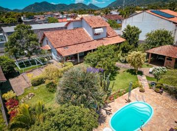 28ac74edaaad9796ac976940f90cf7c84e241628 · Casa com 3 quartos à venda, 218 m² por R$ 900.000 - Loteamento Maravista - Niterói/RJ