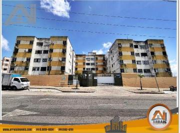 b56c79460056b095f591030b1710a3dd995806db · Apartamento com 3 dormitórios à venda, 65 m² por R$ 140.000,00 - Cidade dos Funcionários - Fortaleza