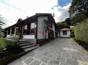 Casa · 243m² · 3 Quartos · 4 Vagas · CASA EM ITAIPAVA