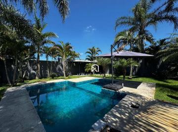 8c0098d8e8d93e971afa3cec272e6978913eaa3c · Casa com 4 dormitórios, 478 m² - venda por R$ 3.900.000 ou aluguel por R$ 20.000/mês - Urbanova - Sã