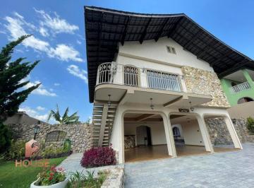 2318d00e0c2470c16c98e0fae0c79adc358f539d · Casa com 3 dormitórios para alugar, 206 m² por R$ 14.400/mês - Condomínio Arujazinho IV - Arujá/SP