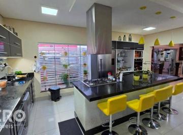 77370967a6884dfb08eeed0fc09ba722a29a3b6f · Casa térrea Village Campo Novo