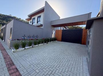 c132cd195c0e1b023d19dc6d2eece3f229d97b9f · Casa com 3 suites à venda, 164m² por R$ 1.529.000 - América - Joinville/SC