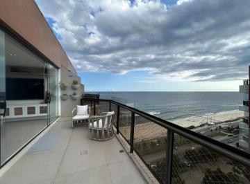 Apartamento · 140m² · 2 Quartos · 3 Vagas · 
                                Cobertura à venda com 140m² e 2 quartos na Barra da Tijuca
        