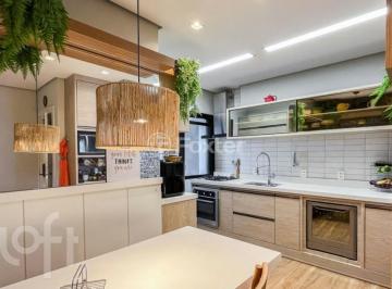 3739d4d7 · Apartamento, 3 dormitórios, 126 m², em Centro