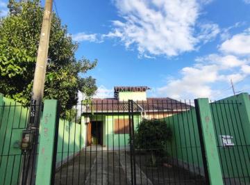 Casa · 60m² · 2 Quartos · 4 Vagas · Casa à Venda em Gravataí - 2 DORMITÓRIOS - 60M2