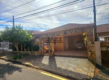 Casa · 360m² · 4 Quartos · 4 Vagas · Ótima casa 4 dorm sendo 2 suítes próximo a lagoa do taquaral