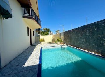 Casa · 304m² · 4 Quartos · 4 Vagas · Casa 4 Quartos com 2 Suítes e 304m² - Itaguaçu