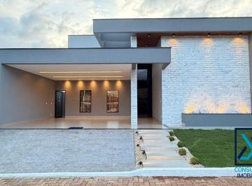 Casa de 4 quartos, Vicente Pires · Rua 12, Vicente Pires, Casa Moderna, 4 Quartos, 3 Suítes, Closet, 3 Vagas, Piscina, Hidromassagem.