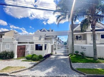 Casa de 4 quartos, Curitiba · Casa em condomínio fechado com 155 m² 4 quartos e 2 vagas no Vista Alegre.