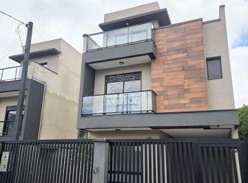 Casa · 138m² · 3 Quartos · 2 Vagas · Sobrado Novo a 800m do Parque - Sofisticação e Conforto