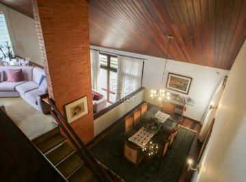 Casa · 303m² · 4 Quartos · 5 Vagas · Linda Casa – 4 Quartos, 303m² Privativos e Quintal Amplo