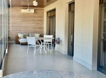 Apartamento de 4 quartos, Rio de Janeiro · Marinas Beton - Belíssimo apartamento, quadra da praia com 240M2