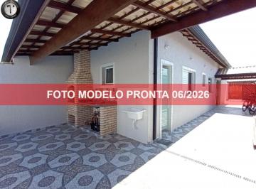 Foto 01 · Imperdível oportunidade: Casa à venda em Itanhaém-SP, Tupy! 2 quartos, 2 suítes, 1 sala, 2 banheiros