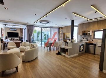 Foto 01 · Imperdível: Casa em Condomínio de Luxo em Tamboré com 3 Quartos e 3 Suítes - Santana de Parnaíba-SP