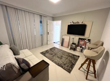 Casa · 200m² · 3 Quartos · 2 Vagas · Casa de vila para venda em Jardim Leda com 3 quartos, sendo 1 suíte , 200m²