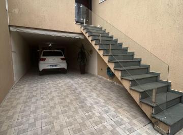 Casa · 231m² · 3 Quartos · 3 Vagas · Sobrado para venda em Osvaldo Cruz com 3 quartos, sendo 1 suíte , 231m²