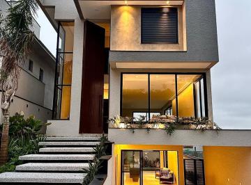 Casa · 270m² · 3 Quartos · 4 Vagas · Casa no condomínio Fazenda Rodeio para venda com 3 quartos, sendo 3 suítes , 270m²
