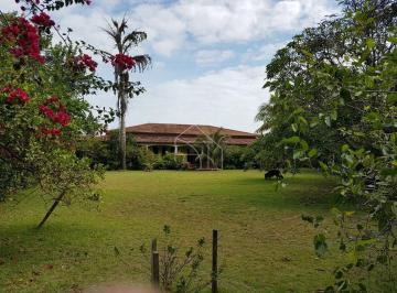 whatsapp-image-2024-09-19-at-105817-11-1726764315353.jpeg · Terreno em Manguinhos de esquina com 1.859m²