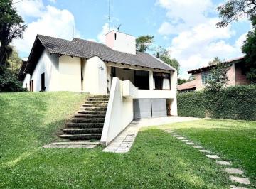 Casa de 4 quartos, Curitiba · Casa em condominio perto do parque