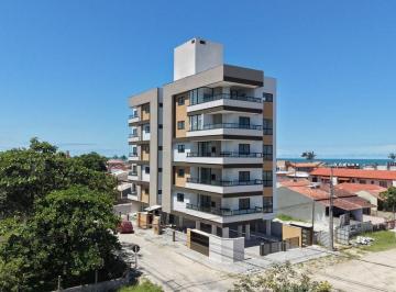 Apartamento · 3 Quartos · 1 Vaga · Apartamento com 3 dormitórios no 1º andar do Residencial Di Trevi, próximo ao mar em Itapoá/SC