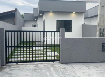 Casa · 67m² · 2 Quartos · Casa Aconchegante no Campeche: Seu Refúgio Próximo à Praia e Comércios!