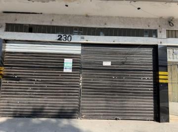 Comercial , Osasco · Oportunidade Estratégica: Salão de 240 m² no Coração do Rochdale