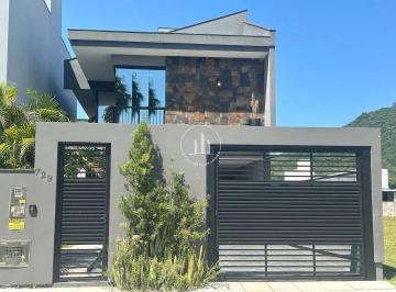 Casa · 390m² · 3 Quartos · 4 Vagas · Casa 3 Quartos com 1 Suíte - DeltaVille