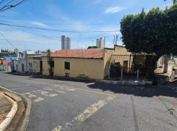 Casa · 230m² · 2 Quartos · 2 Vagas · Casa de Esquina para venda com 3 salões comerciais, no Bairro Baú em Cuiabá