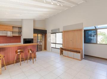 Apartamento · 230m² · 3 Quartos · 2 Vagas · COBERTURA EM PETRÓPOLIS COM ELEVADOR INTERNO E PRIVATIVO!