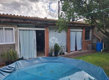 Casa · 80m² · 2 Quartos · 1 Vaga · Casa / 2 Quartos / Terreno Grande / 2 Vagas / Jardim Algarve / Porto Verde / Alvorada / RS