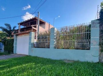 Casa · 174m² · 3 Quartos · 3 Vagas · Casa sobrado no bairro Cristal de 3 domitórios e 3 vagas