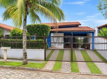 Casa · 159m² · 3 Quartos · 3 Vagas · Casa em Peruíbe à 100 mts do Mar, aconchegante e espaçosa!
