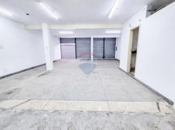 Comercial · 260m² · Loja com 260m2, com 2 pavimentos na Itamar Franco