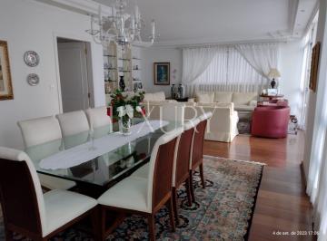 1 · Apartamento Amplo no Jardim Paulista: Conforto em 225 m²