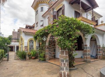 Casa · 750m² · 3 Quartos · 4 Vagas · Casa | 3 dormitórios | 4 vagas | Piscina | Residencial ou Comercial | Petrópolis/Porto Alegre