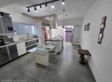 IMG_20260621_031545_000.jpeg · Versátil sobrado para venda em Jardim São Paulo(Zona Norte) com 3 quartos, sendo 1 suíte, 190m² - re