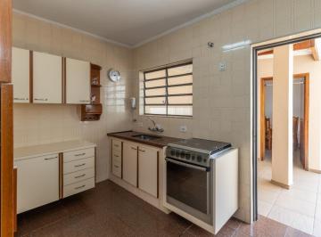 IMG_20260607_185207_000.jpeg · Atraente casa para venda em Vila Anglo Brasileira com 3 quartos, sendo 1 suíte, 228m² - remaxfront#U