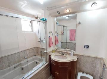 IMG_20260622_181533_000.jpeg · Aconchegante apartamento para venda em Indianópolis com 4 quartos, sendo 2 suítes, 158m² - remaxfron