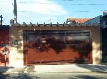 img0 · Casa à Venda com 2 Dorms, Quintal e 2 Vagas | Frente Livre