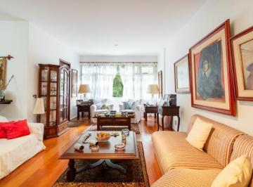 12721-20260325141644_zap.jpg · Apartamento em excelente localização na Lagoa.