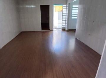 Casa · 190m² · Casa Comercial para Aluguel no Centro de Santo André – 190 m², 5 Salas, 3 Banheiros