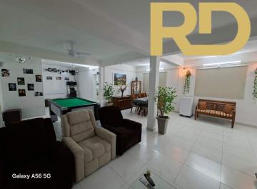 Casa · 197m² · 4 Quartos · 2 Vagas · Casa 4 quartos 2 vagas, habite-se, bairro Sagrada Familia