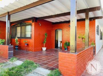 Casa · 256m² · 2 Quartos · 2 Vagas · Casa à venda com 2 quartos no bairro Belas Artes