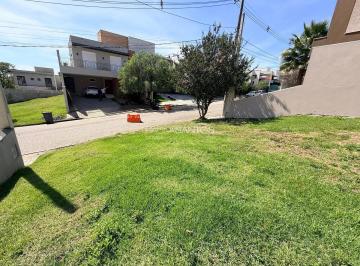 IMG_0534.jpg · Terreno à venda, com 300 metros, no Condomínio Renascence, Sorocaba, SP