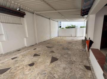 Comercial · 256m² · 1 Vaga · Casa Comercial para locação de 104m² | 03 salas e 04 Banheiros | Vila Adyana | São José dos Campos |